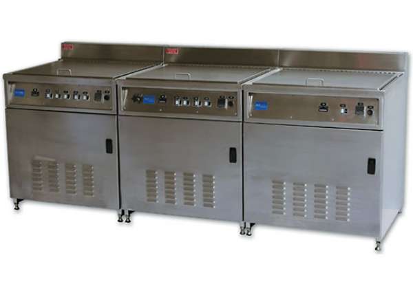 Ultrasonic cleaner tank